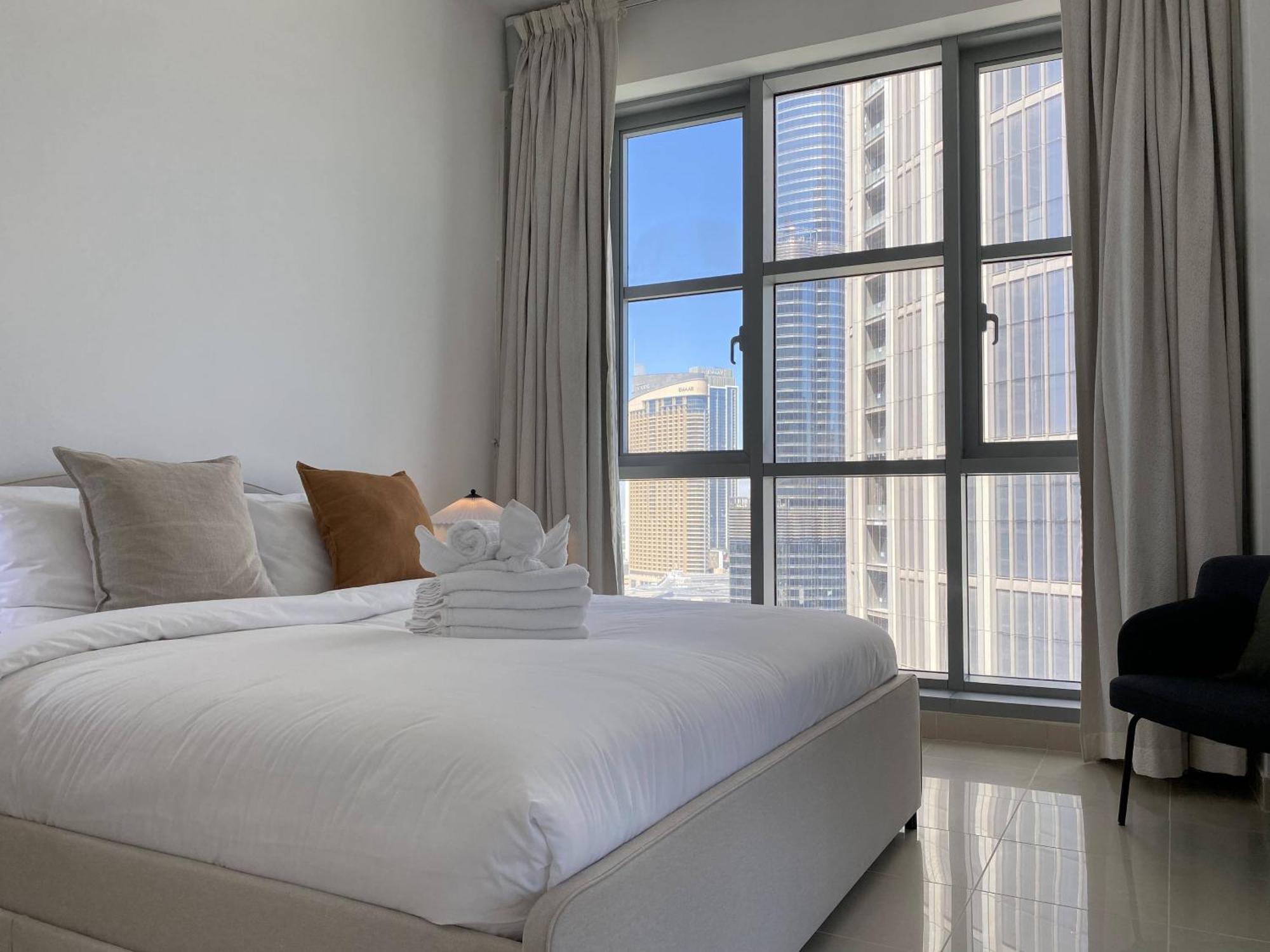 Lux Bnb Standpoint Tower Burj & Fountain Views Dubái Exterior foto