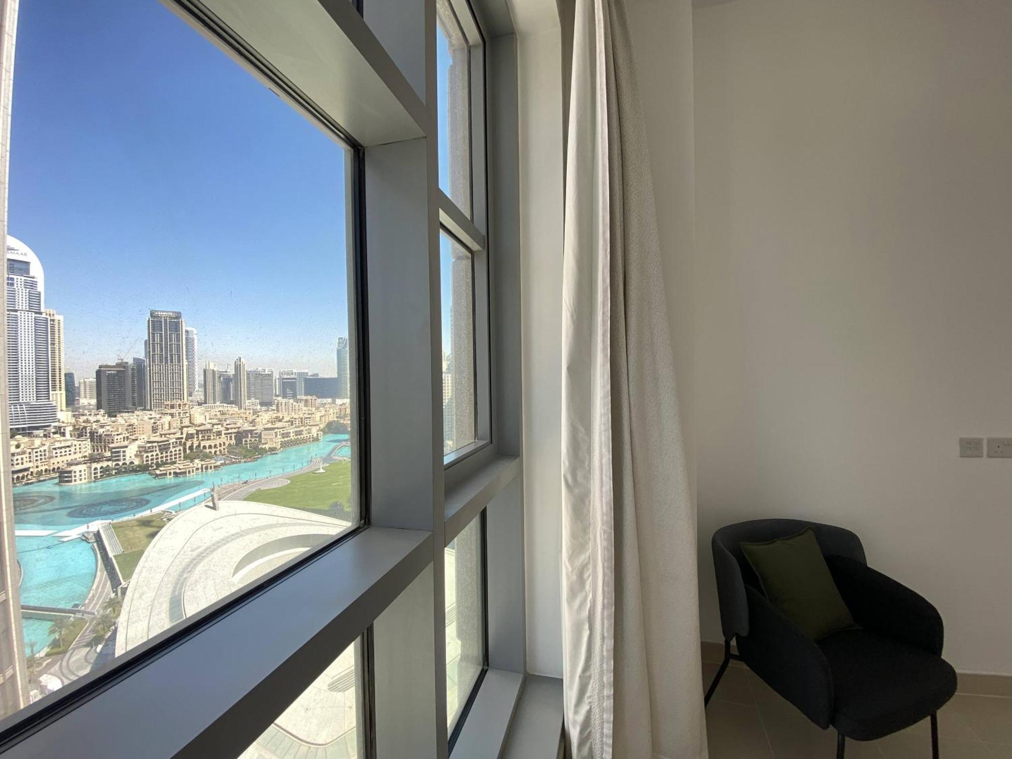 Lux Bnb Standpoint Tower Burj & Fountain Views Dubái Exterior foto